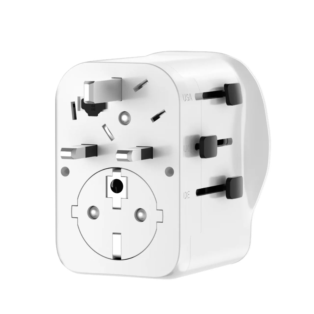 Universal Travel Adapter Powerology 2300W - USB-C Fast Charging Multi Device Charger