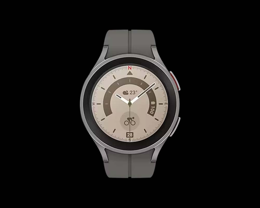 Samsung Galaxy Watch5 Pro Bluetooth 45mm - AMOLED Display, Titanium Case Smartwatch
