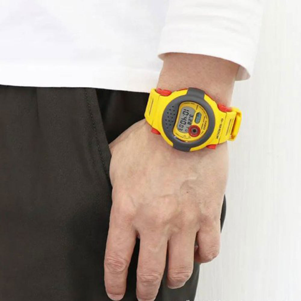 Casio G-Shock Watch - Men's Casual Shock Resistant Digital Sports Watch With Carbon Core Guard