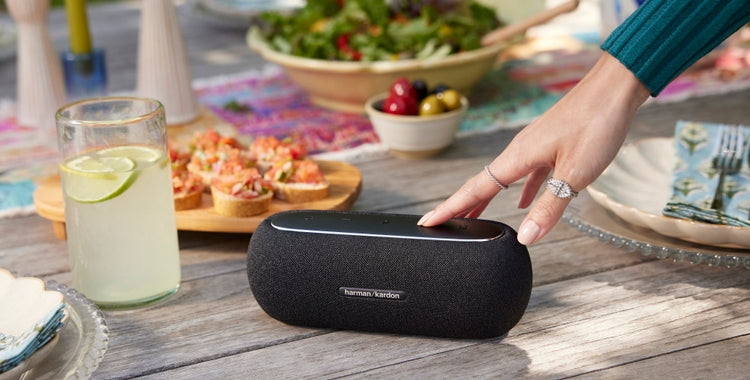 Harman Kardon Luna Bluetooth Speaker – Dynamic Sound